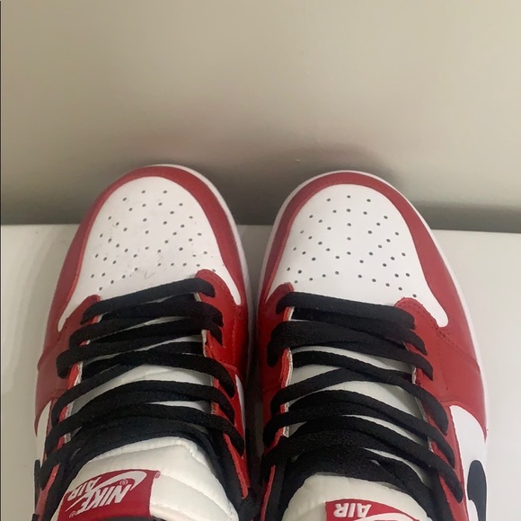COPY - Jordan1 retro Chicago - Picture 2 of 4